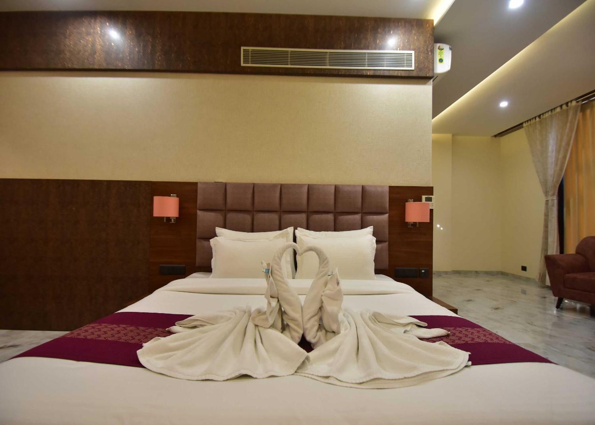 Hotel Shyamleela Khātu エクステリア 写真