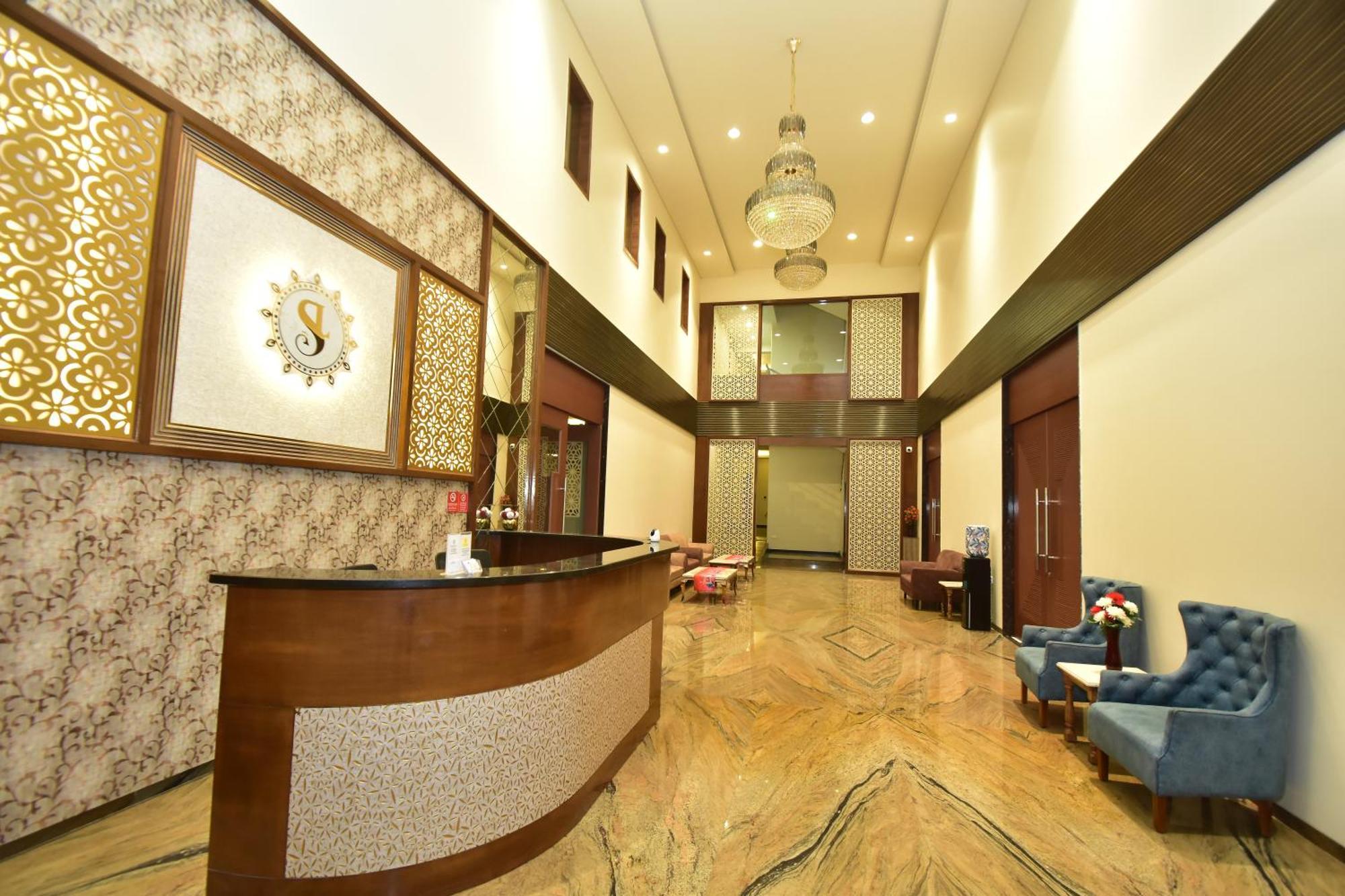 Hotel Shyamleela Khātu エクステリア 写真